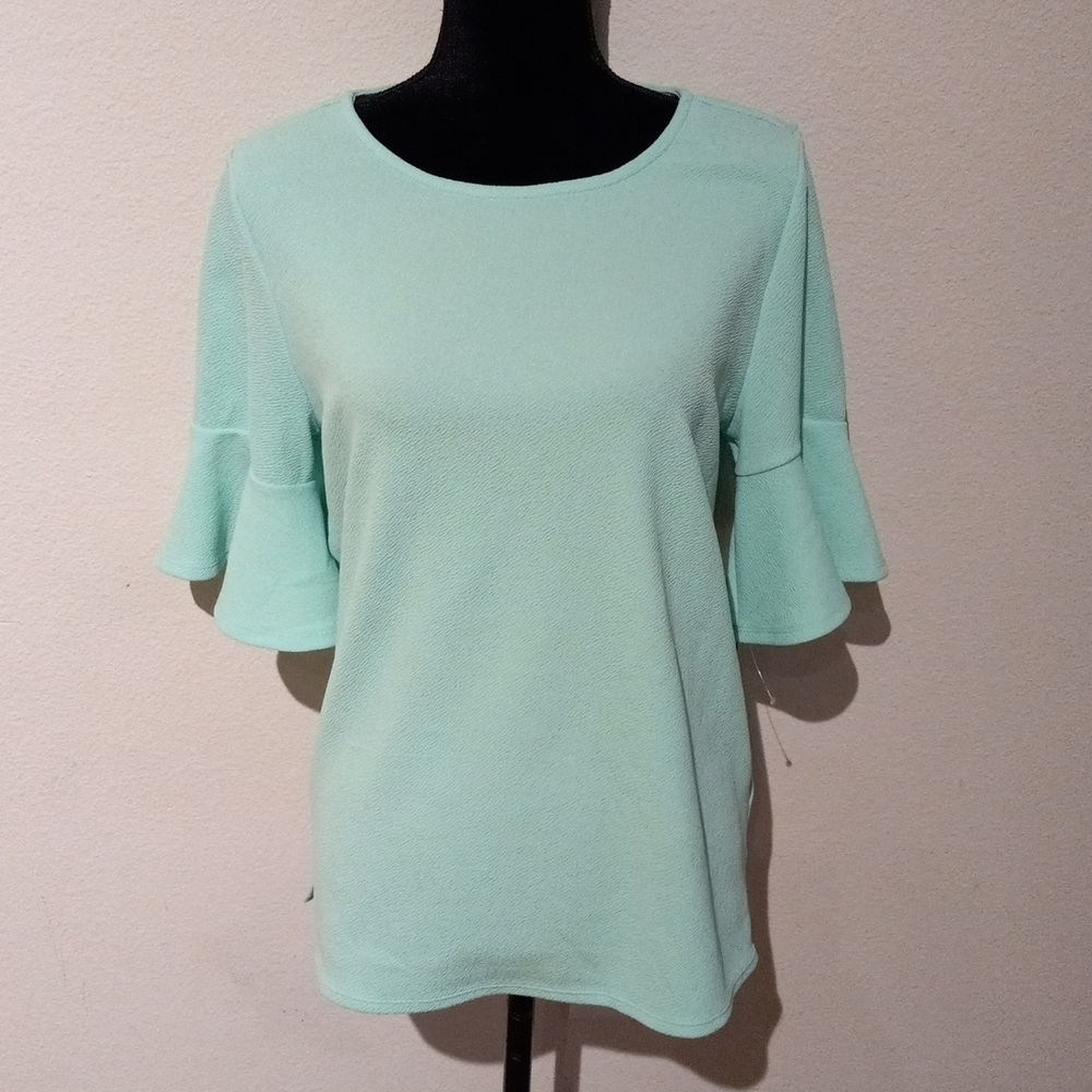 NWT VINCE CAMUTO medium blouse, teal with flow sleeves, $69.00